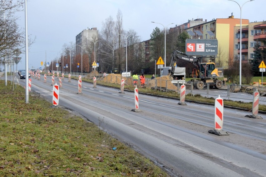 Przebudowa ważnego skrzyżowania w Kielcach potrwa jeszcze ponad rok. Zobacz zdjęcia 