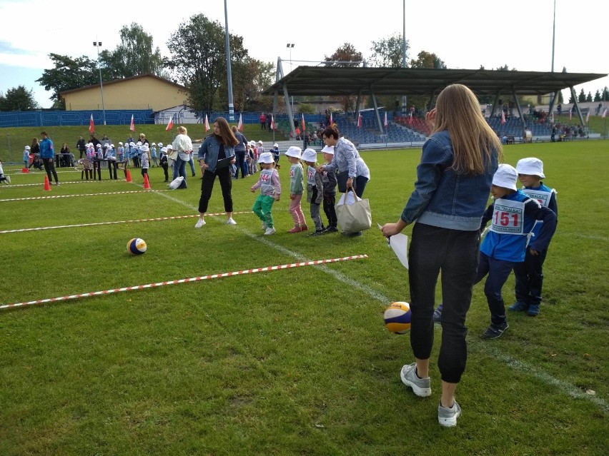 IV Olimpiada Przedszkolaków na stadionie Naprzodu Lipiny