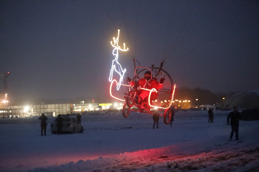 Świecący Mikołaj latał nad Legnicą, operacja Santa Klaus Antka Poliwki