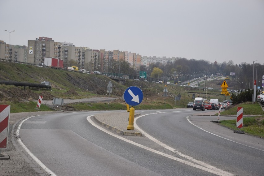 Węzeł Giszowiec. Zjazd z DK86 na 73 Pułku Piechoty