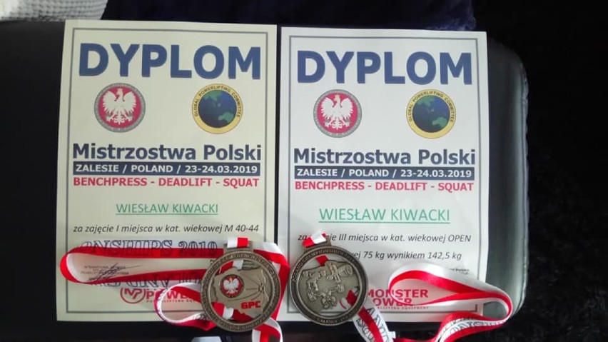 Dwa złota głogowian w mistrzostwach Polski w wyciskaniu sztangi