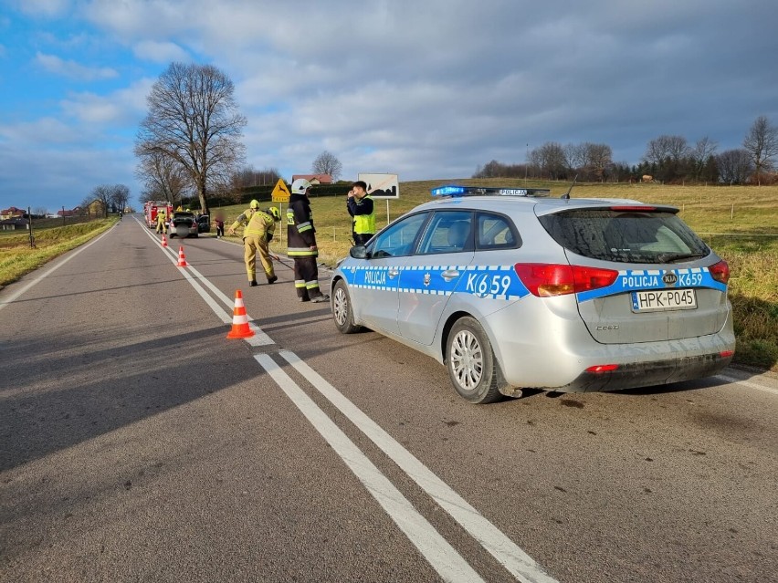 Zderzenie lancii z renault w miejscowości Bachórzec k. Dubiecka. Na szczęście nikt nie został ranny [ZDJĘCIA]