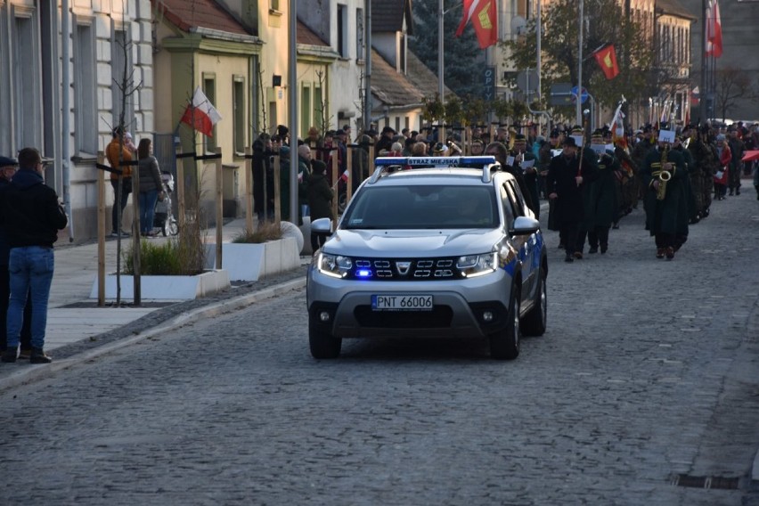 Marsz i uroczystości niepodległościowe w Nowym Tomyślu