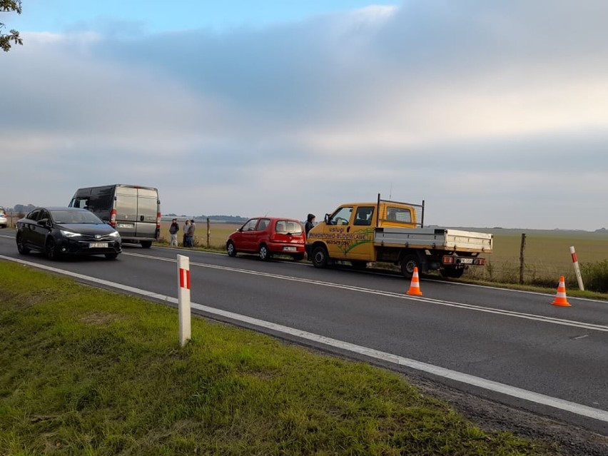 Kolizja sześciu pojazdów na trasie Powodowo-Wolsztyn