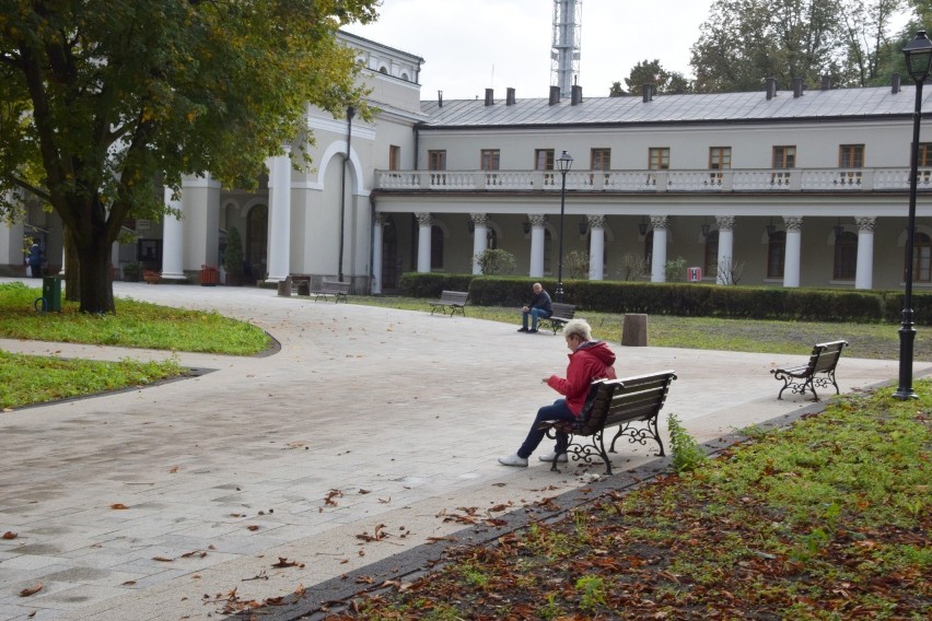 Tak idą prace w Parku Zdrojowym. Oto najnowsze zdjęcia z...