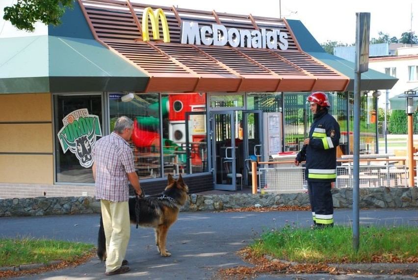 Zgorzelec: Ewakucja McDonaldsa przy Armii Krajowej