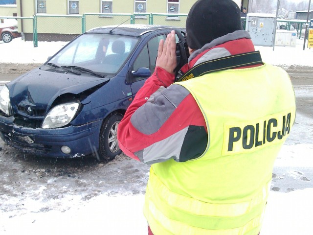 Na miejscu zdarzenia pracują policyjni technicy