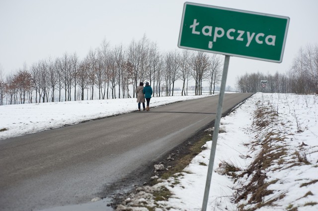 Górny Gościniec - kiedyś popularny skrót dla kierowców omijających korek w Łapczycy