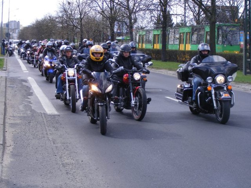parada motocyklistów, rozpoczęcie sezonu motocyklowego w...