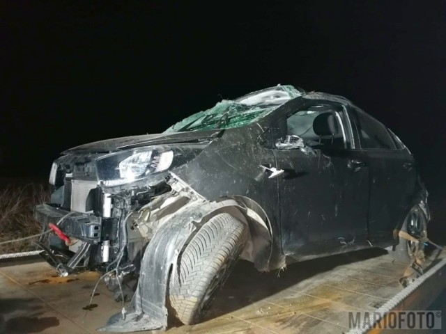 Wypadek w Przysieczy. W sobotę (12.03) krótko przed godz. 22 na 237 kilometrze autostrady A4 (nitka w stronę Katowic) zderzyła się kia z toyotą. Dwie osoby zostały ranne.