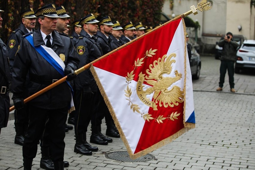 Straż miejska zmieni się w policję? Poseł interpeluje do rządu w tej sprawie