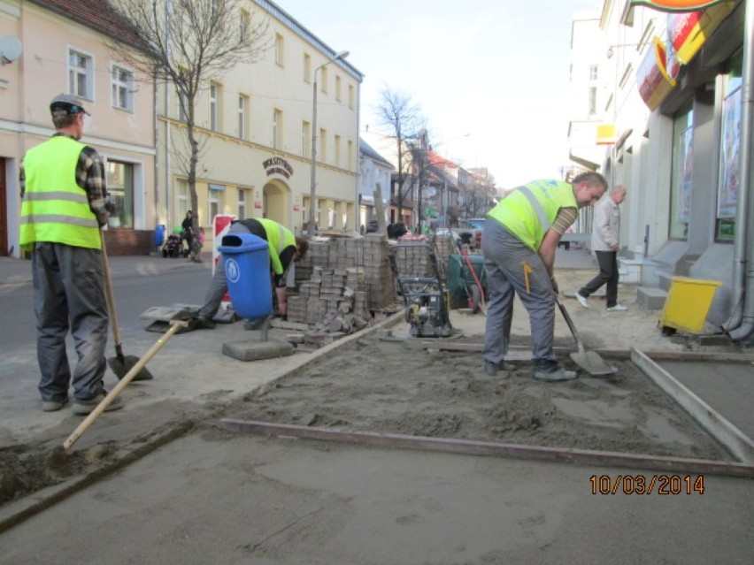 Wolsztyn prostuje chodniki