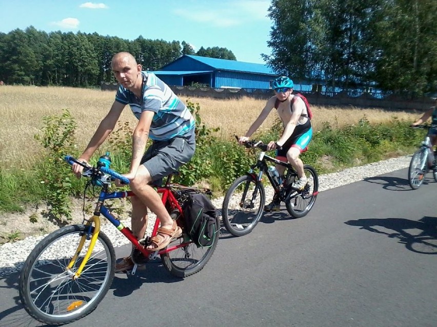 Rowerzyści ze Zgrzytu podczas wycieczki przeszli kurs pierwszej pomocy