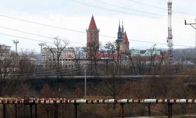 Tak wygląda Legnica widziana z wysokości ulicy Szczytnickiej.