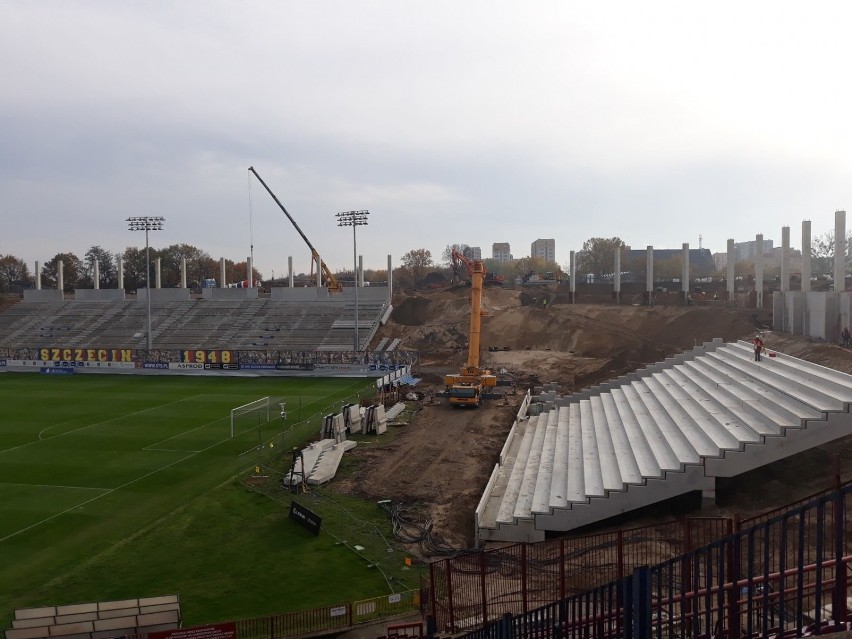 8 listopada na budowie stadionu przy u. Twardowskiego.