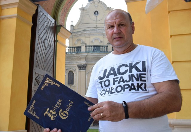 W księdze pamiątkowej, zebrało się już wiele osobistych historii Jacków, którzy brali udział w spotkaniach od 2016 roku