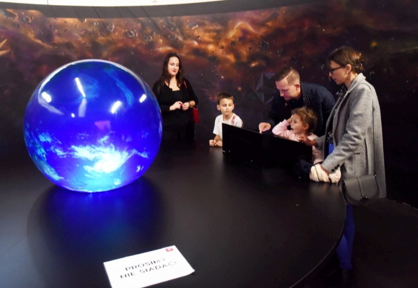 Kosmiczne Mikołajki w Planetarium Wenus