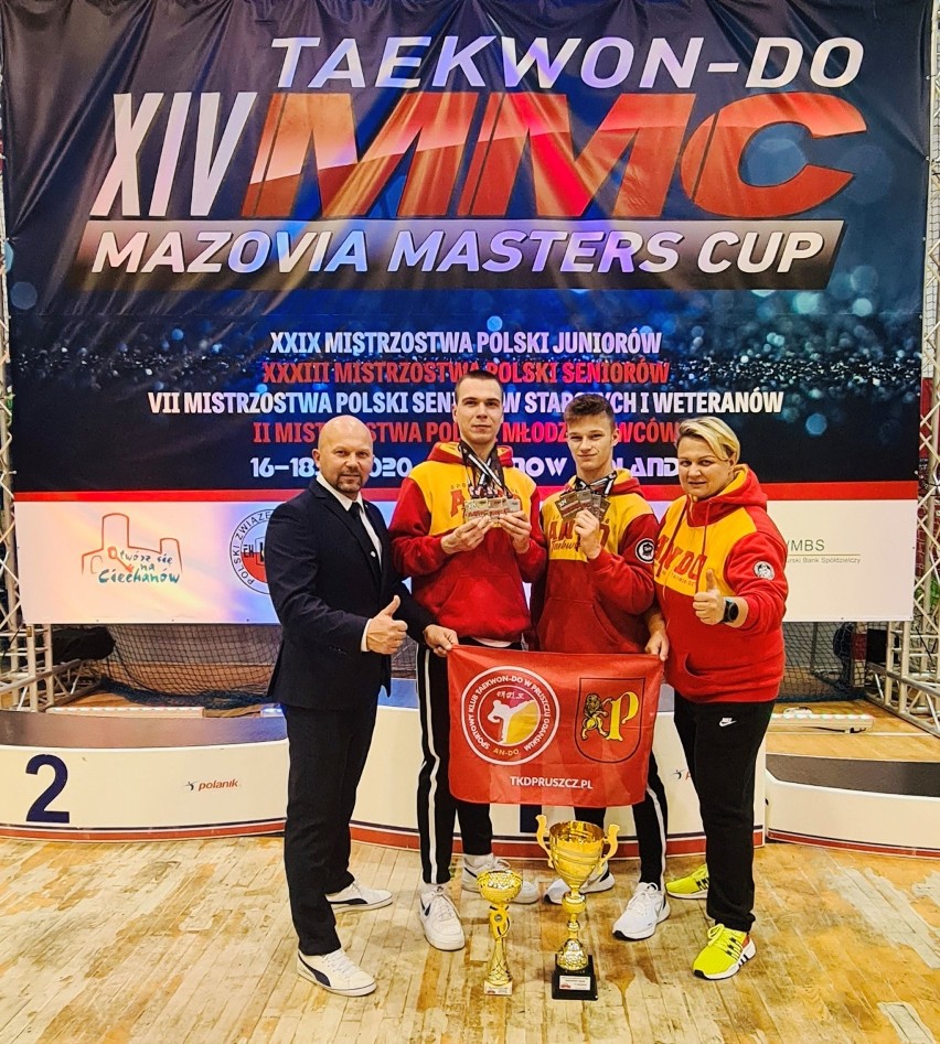 Młodzi pruszczanie multimedalistami Mistrzostw Polski w Taekwon-do. Zawodnicy SK AN-DO zdobyli 8 medali!