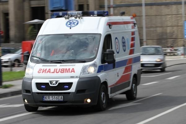Pod koniec 2012 r. karetki do chorych w Małopolsce będą wysyłane jedynie przez dwie duże dyspozytornie