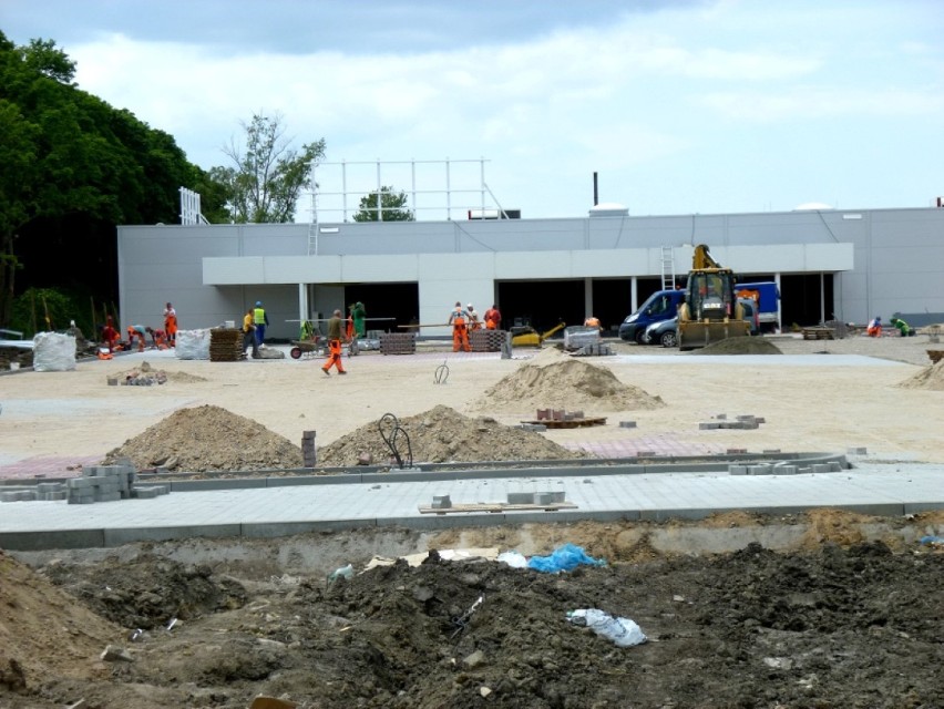 Brytyjskie Tesco zdecydowało się wycofać z Polski. Wiadomo,...