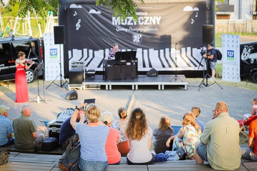 VII Letni Festiwal Muzyczny Gminy Pruszcz Gdański trwa. Kolejne koncerty plenerowe w sierpniu