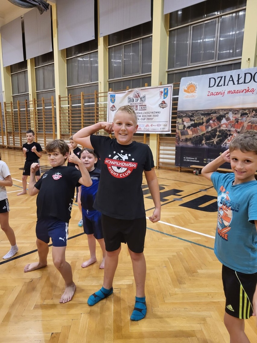 Zapraszamy do Działdowa i Rybna na Treningi Kickboxingu dla dzieci, młodzieży i dorosłych!