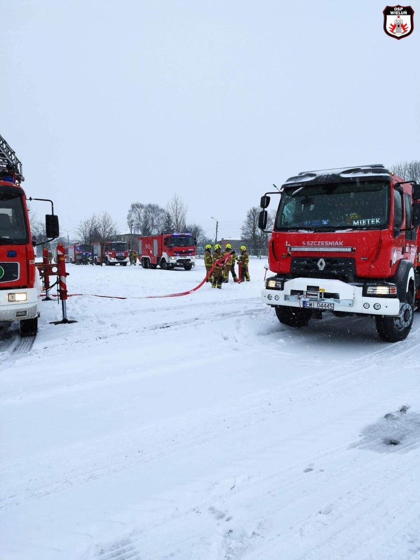 Pożar w wieluńskiej mleczarni. Strażacy przeprowadzili ćwiczenia FOTO