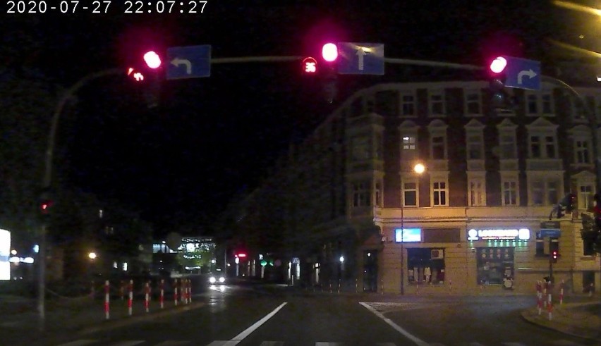 Problemy z oświetleniem w centrum Opola. Na zdjęciu rejon...