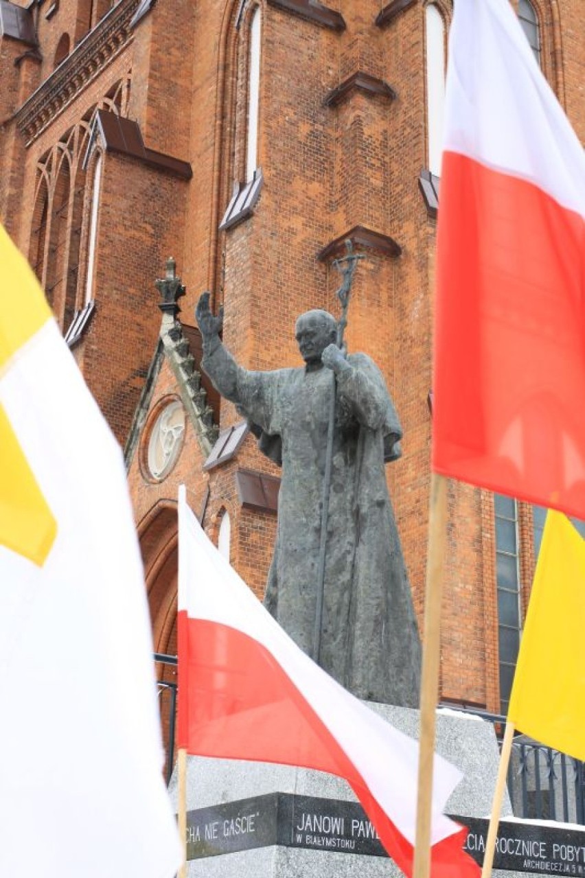 Rocznica śmierci Jana Pawła II w Białymstoku
