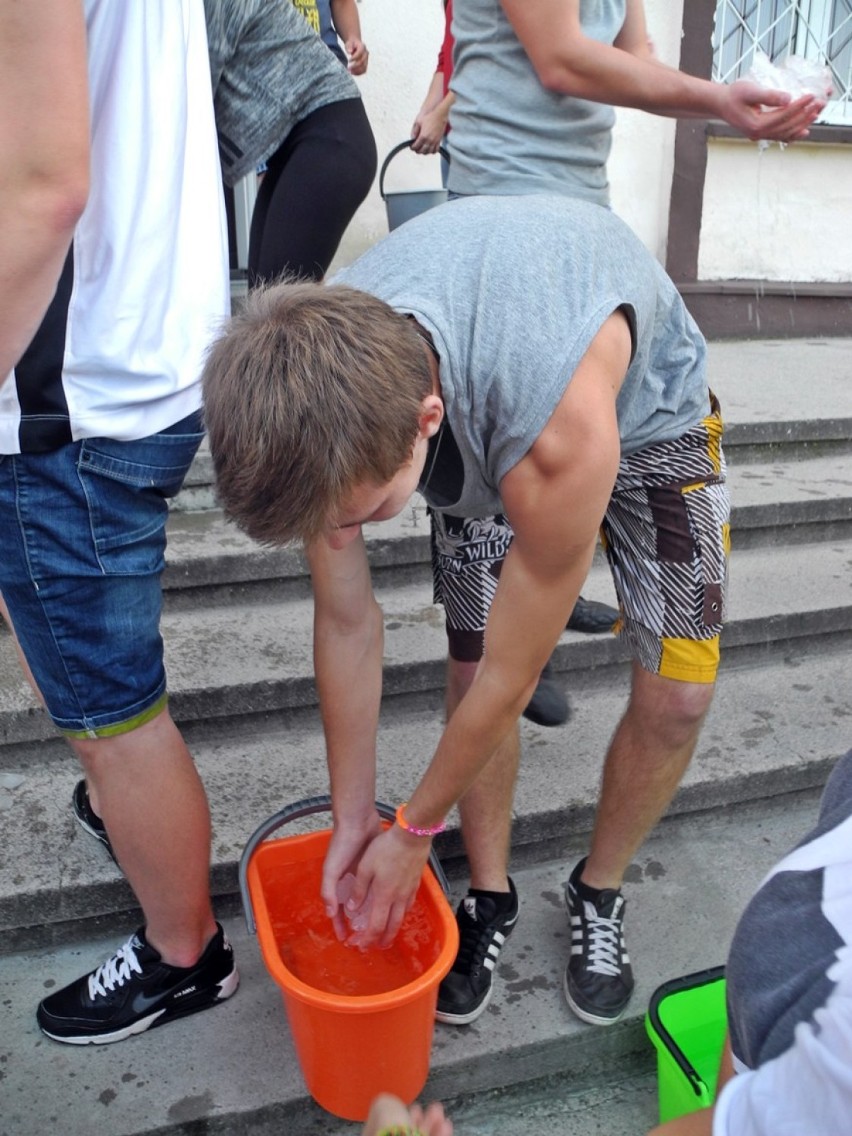Ice Bucket Challenge w Bursie Szkolnej