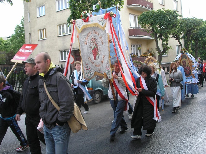 Odpust Trójcy św. na Kalwarii Wejherowskiej z ks.arcybiskupem Sławojem Leszkiem Głodziem