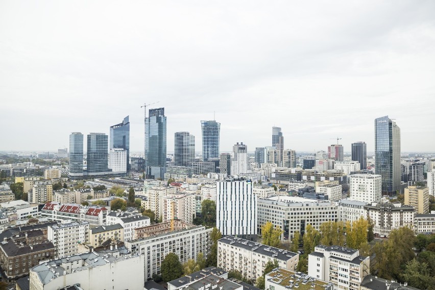 Co wydarzy się w Warszawie w 2021 roku? To będzie trudny czas dla miasta. Ale jest światełko w tunelu