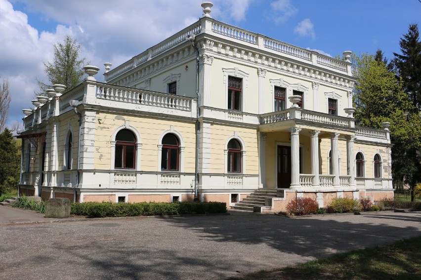 Pałac Trojanowskich w Aleksandrowie Kujawskim
