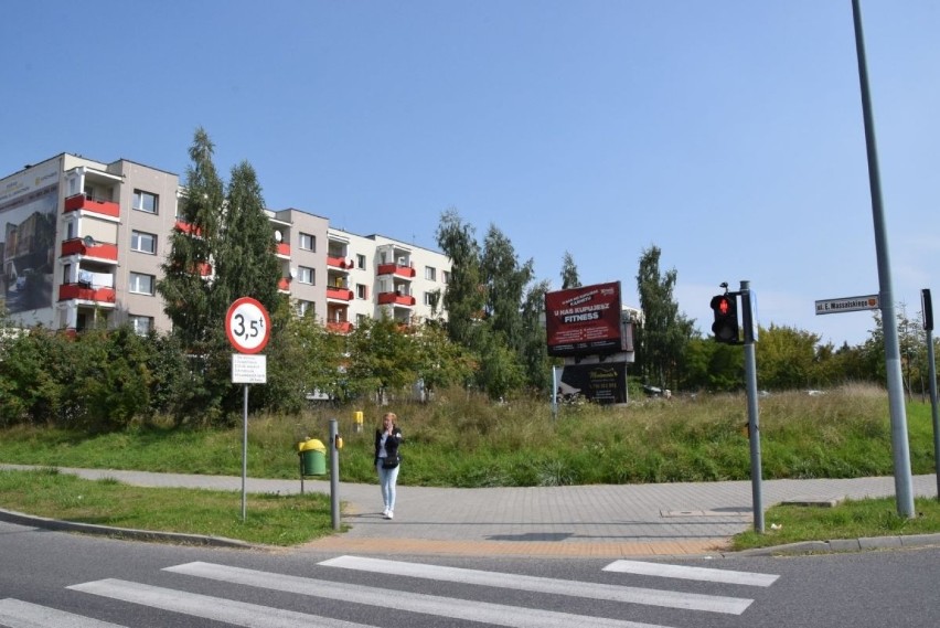 Na osiedlu Ślichowice w Kielcach trwa wojna. Mieszkańcy nie chcą nowego bloku, developer ma swoje argumenty