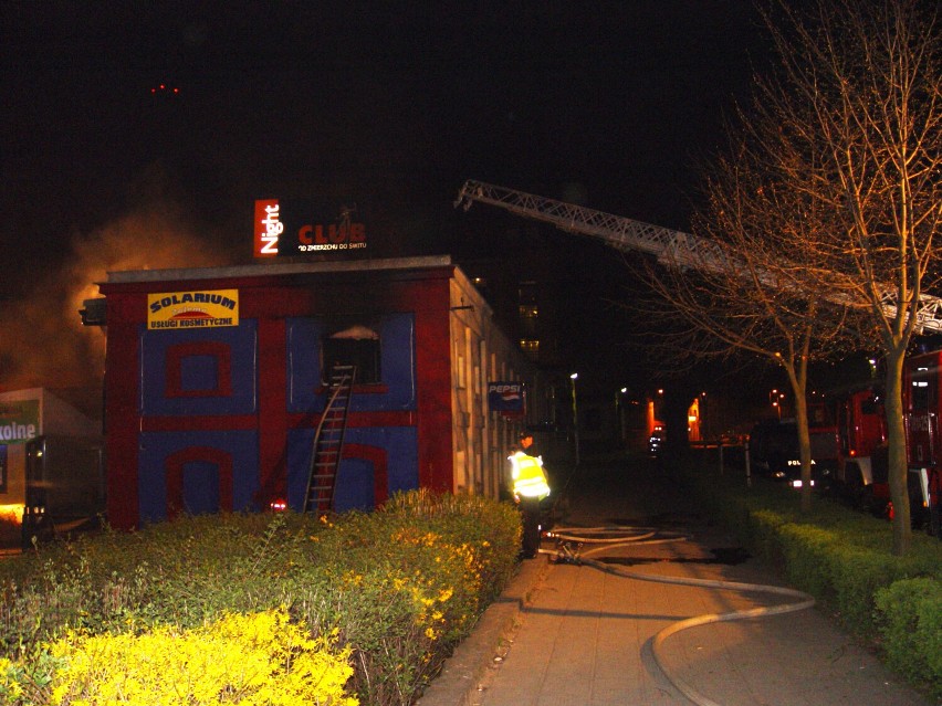 2005 rok - pożar klubu nocnego w Lesznie