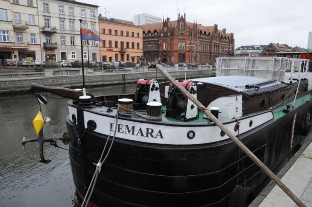 W ten weekend czeka na Was moc atrakcji. Zobaczcie, jak możecie spędzić najbliższe dni w regionie. 

Bydgoszcz
Jeszcze dzisiaj [21.04.2017] o godz. 18 na barce Lemara rozpocznie się gra miejska "Bydgoszcz kontra Mechagodzilla". Impreza organizowana jest w ramach rozpoczynającego się w niedzielę Międzynarodowego Festiwalu Filmów Animowanych Animocje. Wstęp wolny.


INFO Z POLSKI - przegląd najciekawszych informacji ostatnich dni w kraju - 20 kwietnia 2017.

