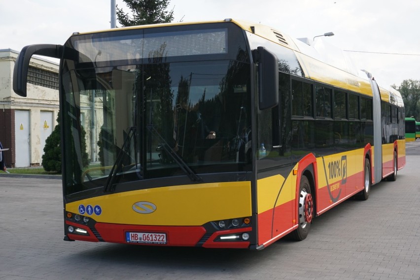 37 nowych autobusów dla Poznania. MPK przetestuje też model elektryczny [ZDJĘCIA]