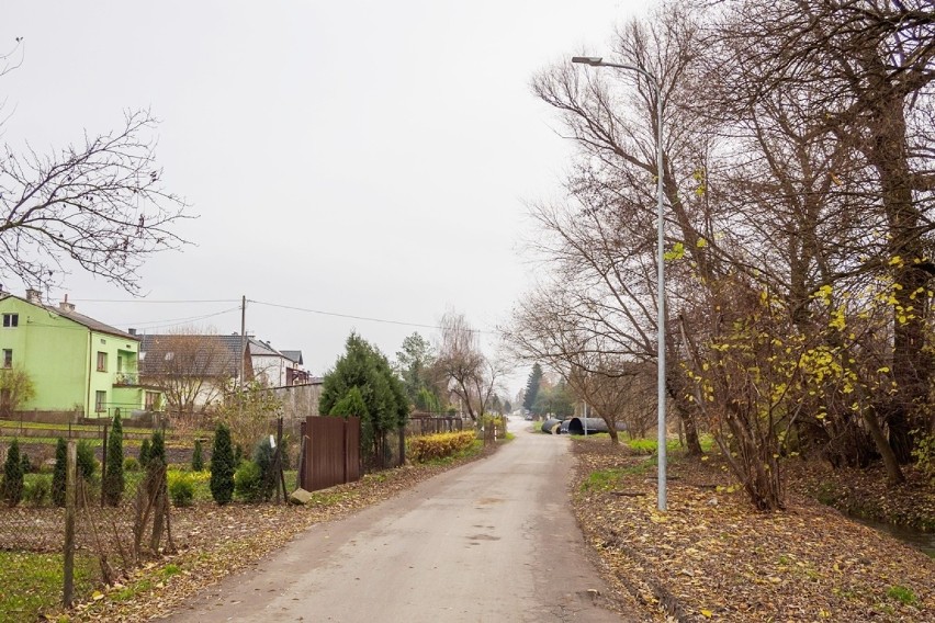 Nowe oświetlenie zamontowano już m.in. na ul. Starej Baśni w...