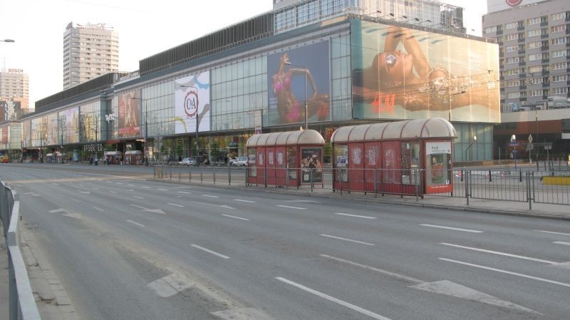 Budowa metra już na Marszałkowskiej. Zamknięta jedna z głównych ulic stolicy [ZDJĘCIA]