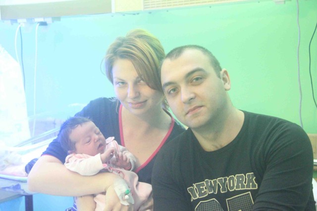 Malwinka urodziła się w 2014 roku w Gliwicach jako pierwsze dziecko. Jest córeczką państwa Marczaków z Zabrza.