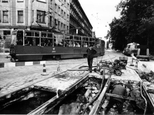 Czerwiec 1985, tramwaj i awaria wodociągu na ulicy Pułaskiego