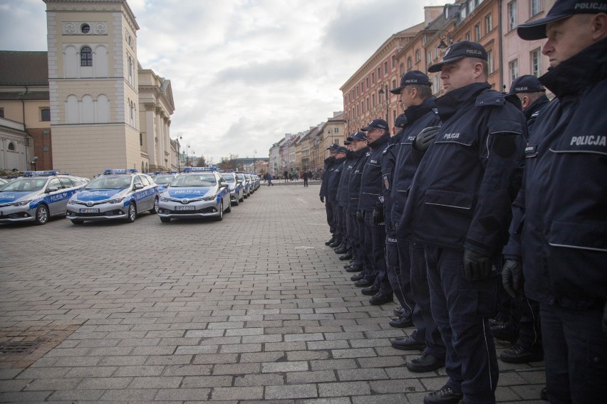 Nowe radiowozy dla Policji. 37 pojazdów zasili flotę w całej...