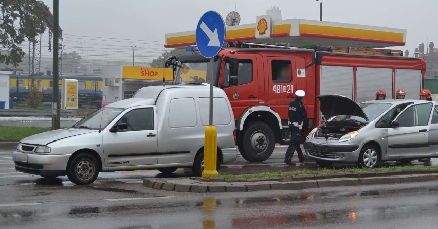 Wypadek na al. Wojska Polskiego w Malborku. 1 osoba w szpitalu