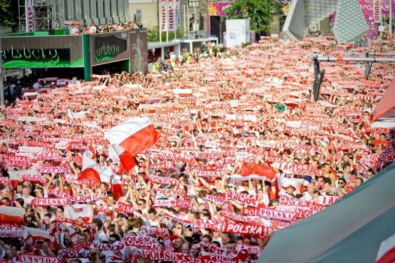 Euro 2012 Poznań - 144 tys. gości w Strefie Kibica na placu Wolności [ZDJĘCIA]