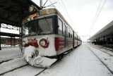 Utrudnienia na kolei. Opóźnienia pociągów m.in. z Rzeszowa do Tarnowa. Powodem złe warunki atmosferyczne i oblodzenie trakcji 