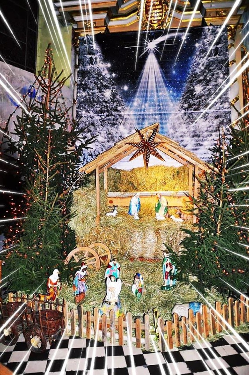 Świąteczna dekoracja i urodziny Jezusa w uniejowskiej...
