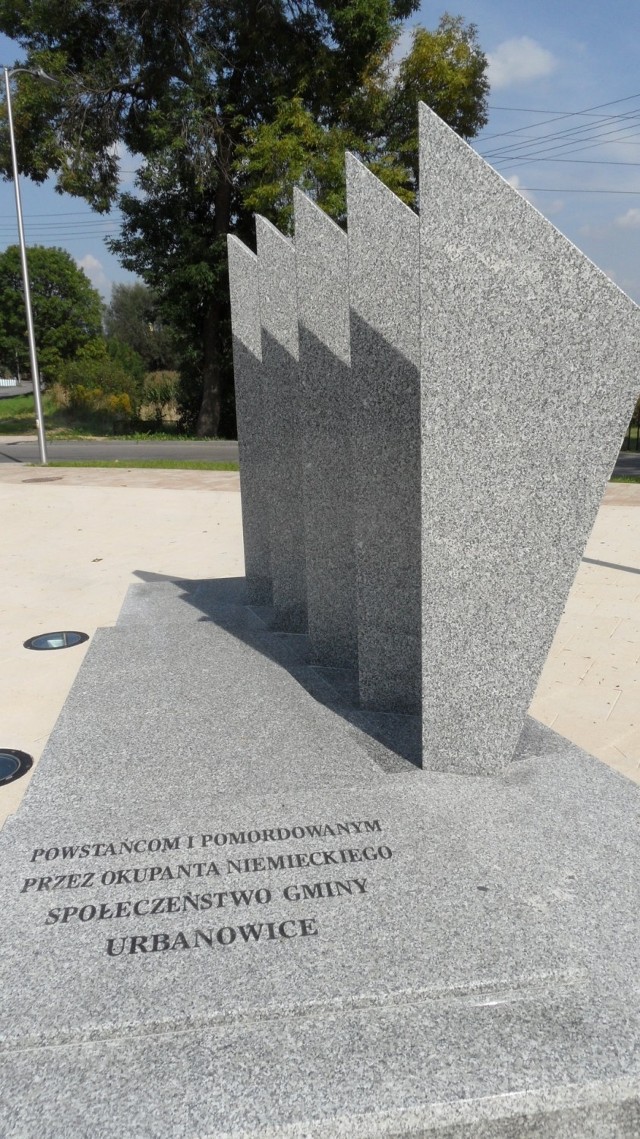 Pomnik Powstańców Śląskich w Urbanowicach