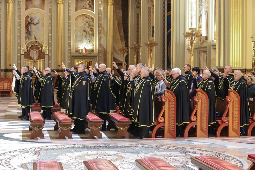 Rycerze św. Jana Pawła II w Licheniu. Awansowali na kolejne stopnie