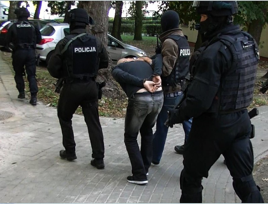 Policjanci skonfiskowali 6 kg narkotyków o wartości ponad 250 tys. zł [ZDJĘCIA]