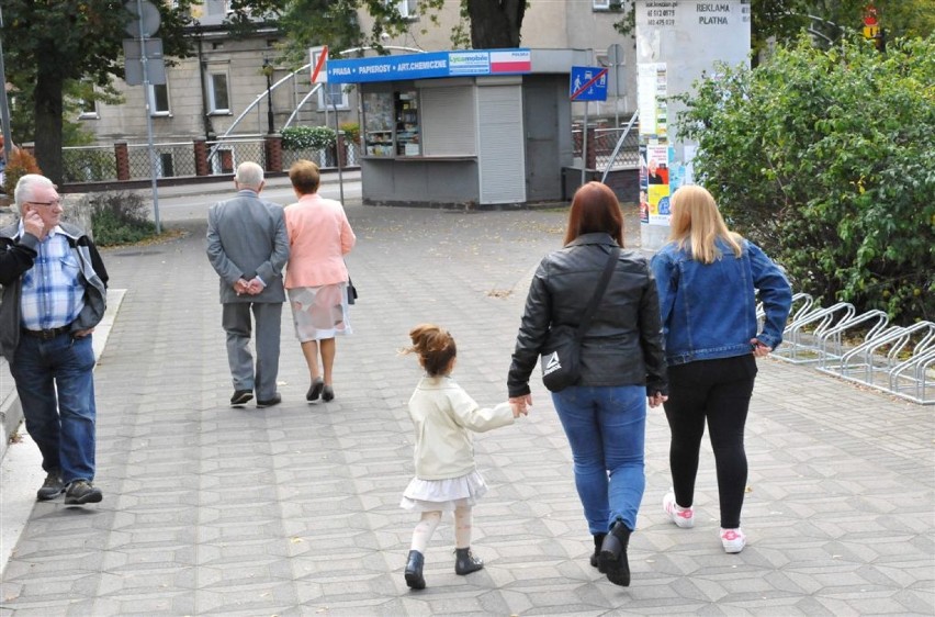 KOŚCIAN. Mieszkańcy miasta głosują w wyborach parlamentarnych [ZOBACZ GALERIĘ]